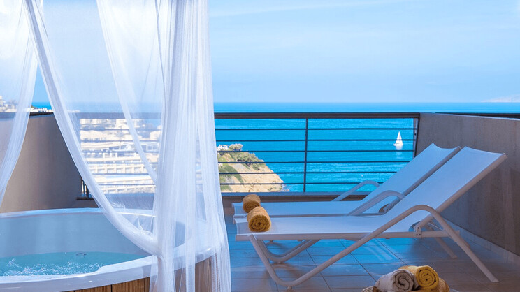 Family Suite 2 Bedroom Sea View With outdoor Jacuzzi